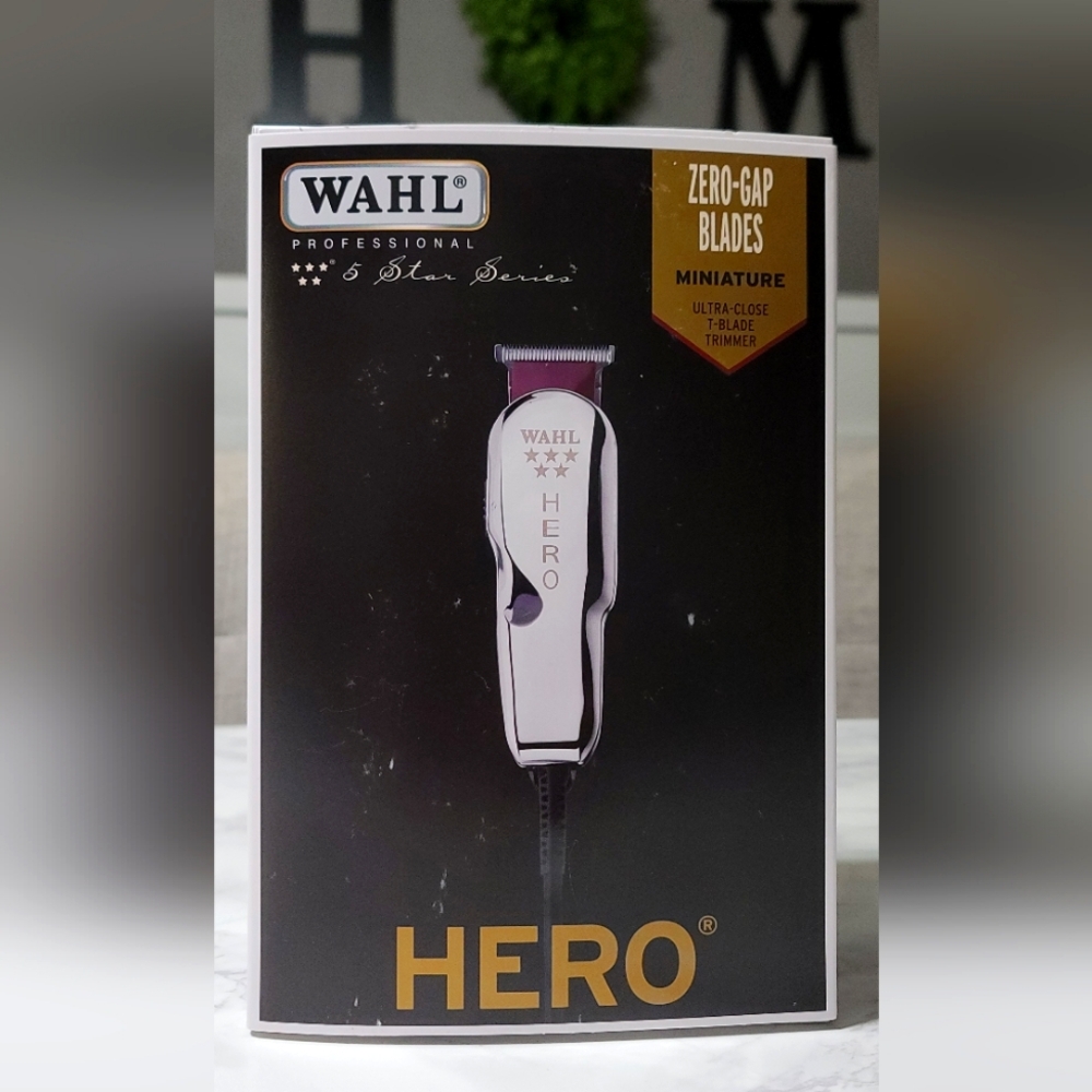WHAL Proffesional 5 Star Series Corded Trimmer